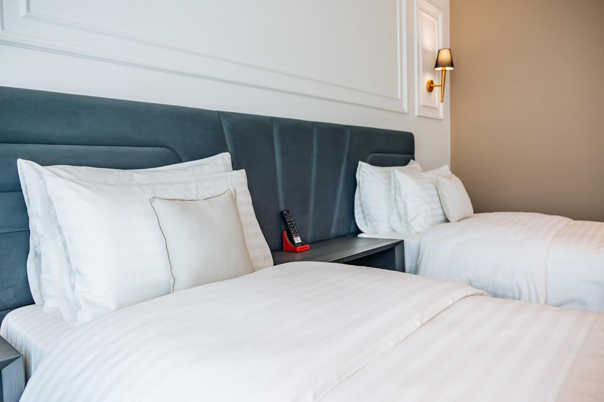 Sky Airport Hotel Клуж-Напока Екстериор снимка