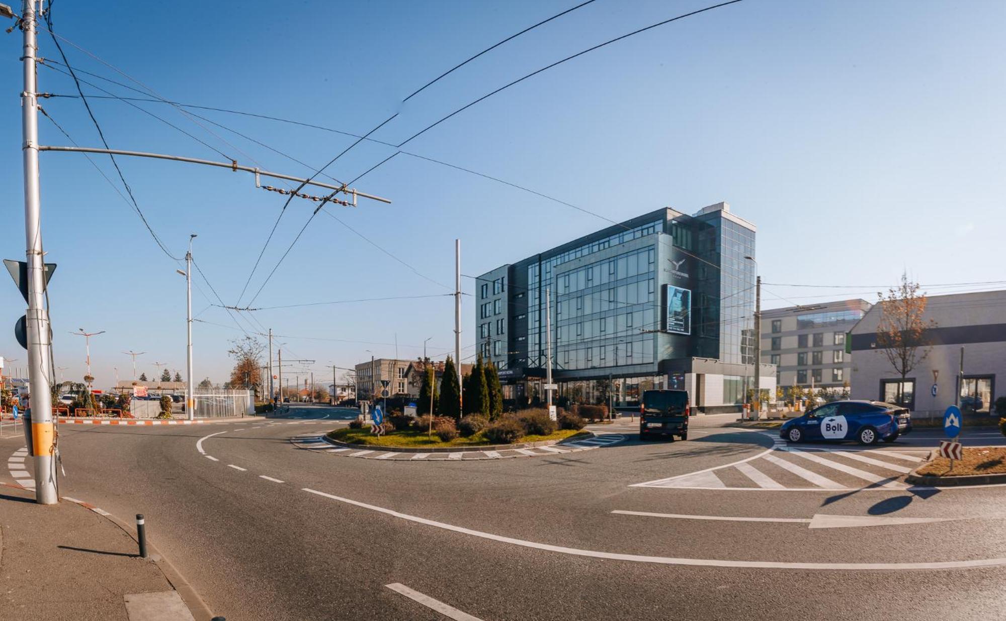 Sky Airport Hotel Клуж-Напока Екстериор снимка