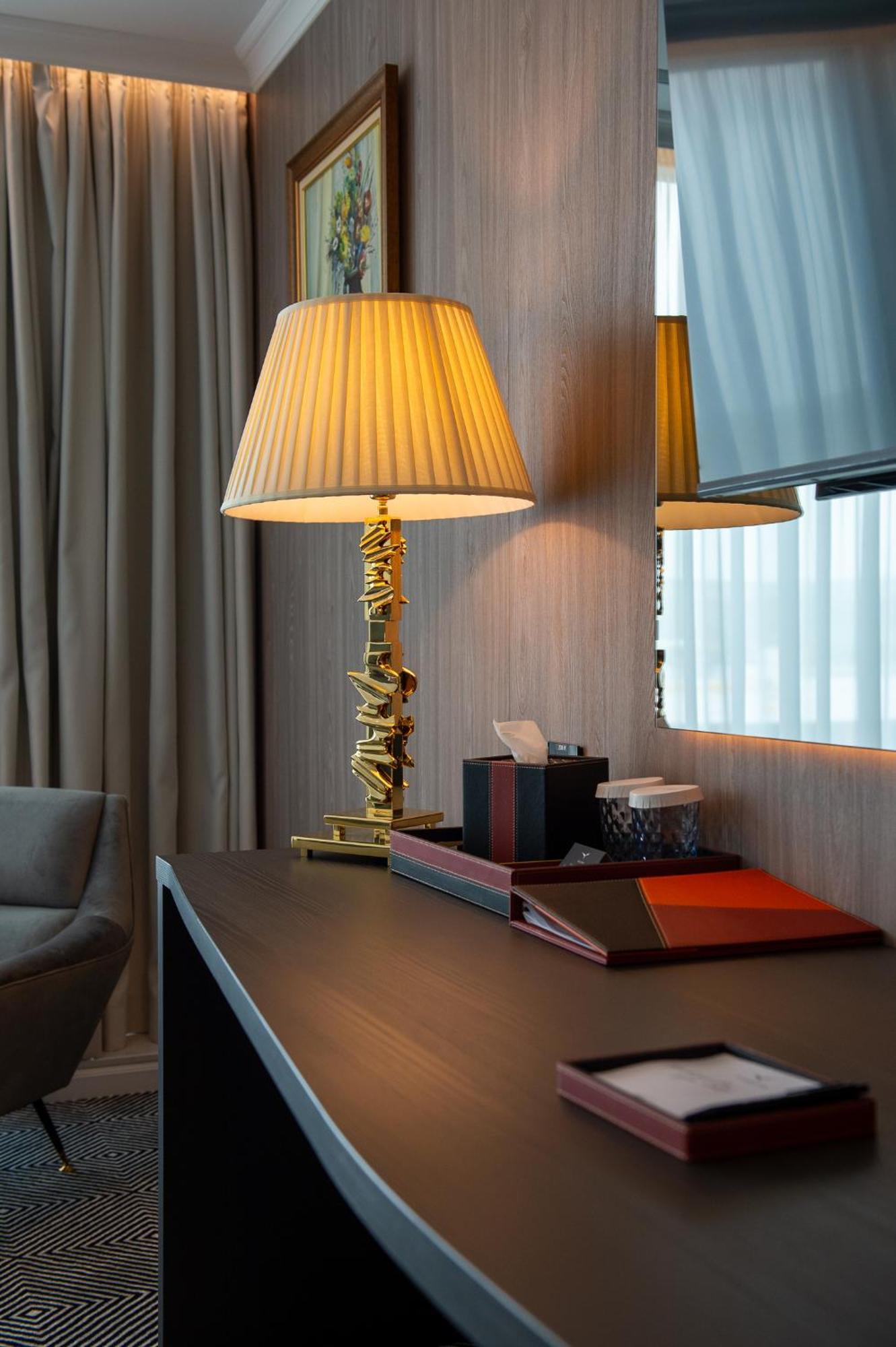 Sky Airport Hotel Клуж-Напока Екстериор снимка